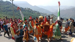 जय रुद्रनाथ के जयघोष के साथ बढ़ते कदम 