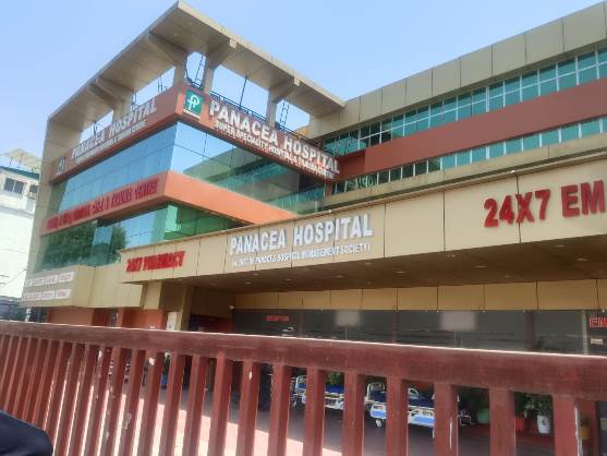 पेनिसिया अस्पताल के आईसीयू में एसी ब्लॉस्ट
